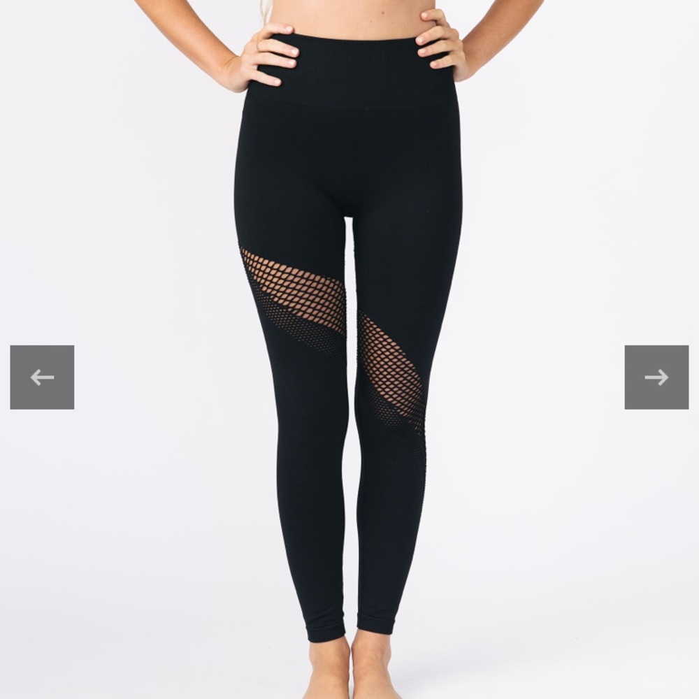 Zyia Leggings